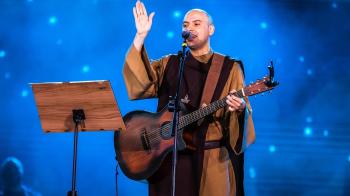 Réveillon com fé na Paulista terá Frei Gilson, Padre Marcelo Rossi e Colo de Deus  Notícias Católicas